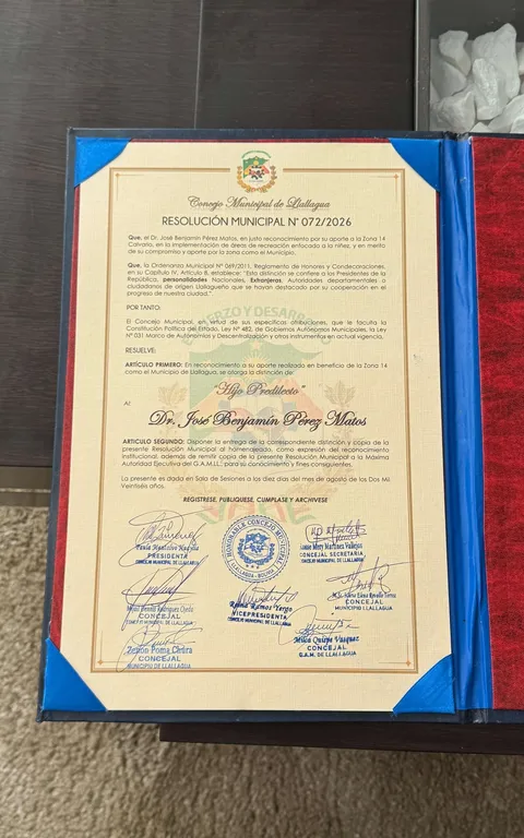 Llallagua Distinguishes Dr. José Benjamín Pérez Matos as "Favorite Son" and Inaugurates a Park in His Honor