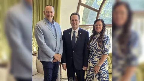 Strategic Alliance in Jerusalem: Panama’s Ambassador Supports Dr. José Benjamín Pérez Matos’ Mission